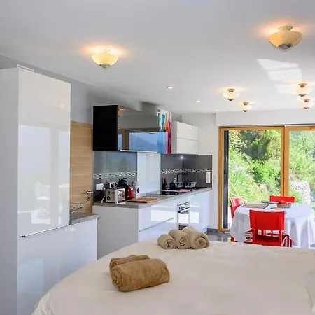 In The Heart Of Nature With An Unique View Plan Montmin Exterior foto