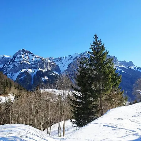 In The Heart Of Nature With An Unique View Plan Montmin Exterior foto